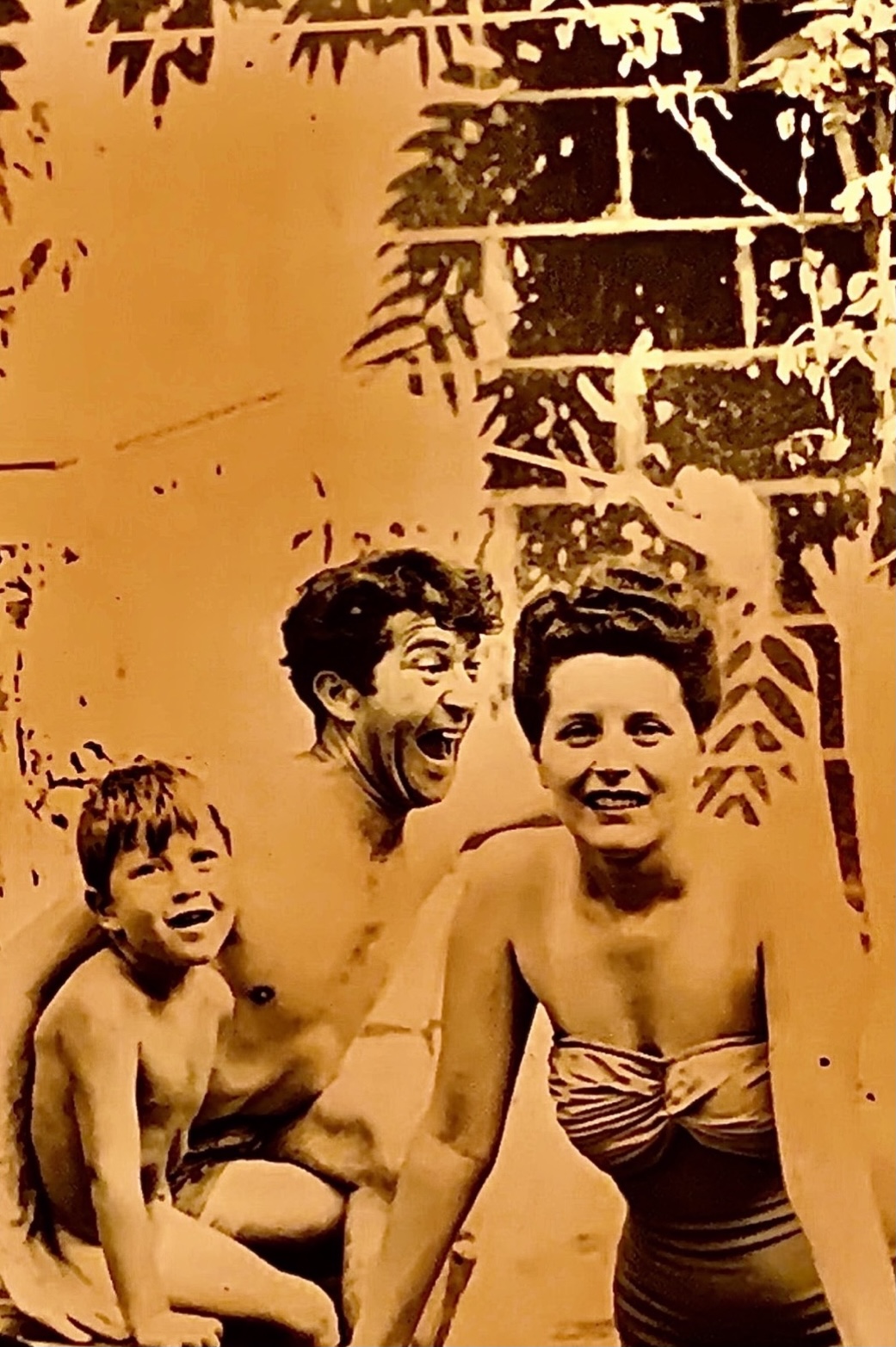 Love this large format negative that’s my grandfather Captain Tony my great aunt Palma The little one my second cousin Aldo Costello 1945